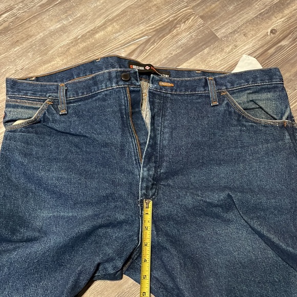 Wranglers Mens 40x32 Fire Retardant 13 Original Jeans - Picture 3 of 6